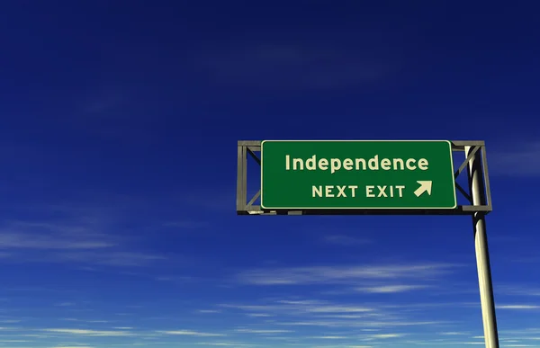 Onafhankelijkheid - snelweg afrit teken — Stockfoto