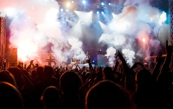 Multidão no concerto — Fotografia de Stock