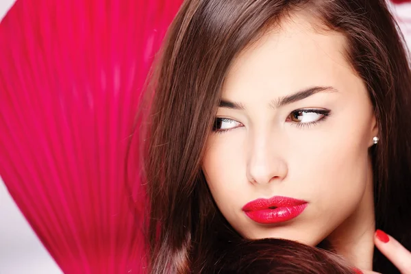 大きな赤い唇を持つ女性 — ストック写真
