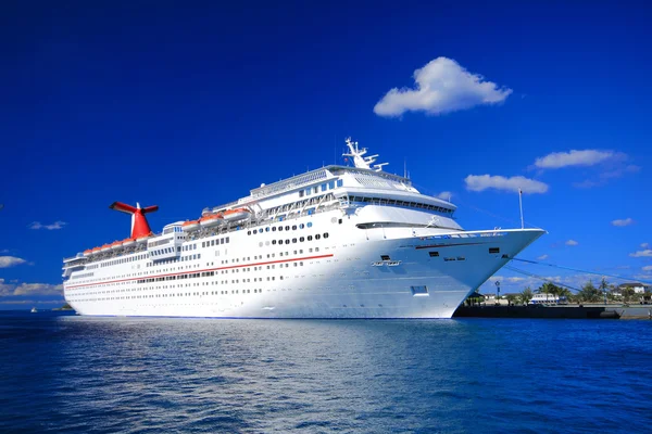 Bahamas pier — Stock Photo, Image