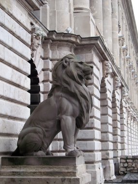 Lion statue clipart