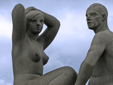 Vigeland Parkı'ndan oslo heykel