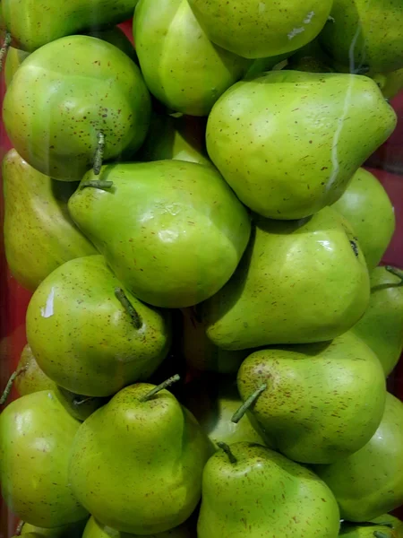 Yeşil armut — Stok fotoğraf