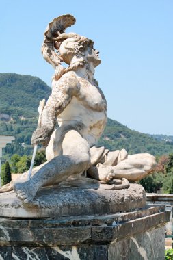 estatua de Aquiles en Corfú, Grecia