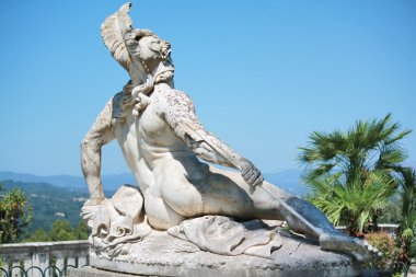 estatua de Aquiles en Corfú, Grecia