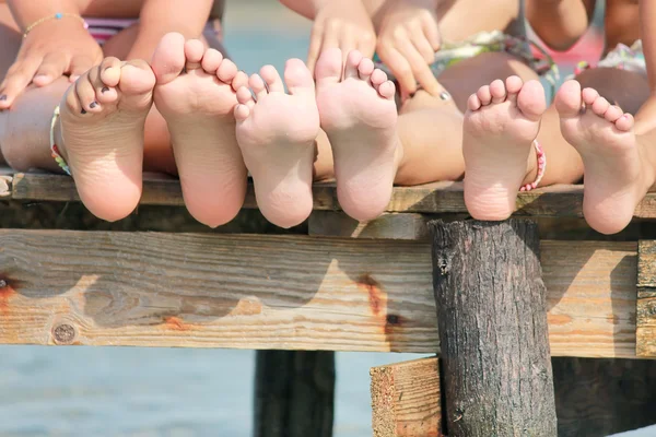 Children legs — Stock Photo, Image