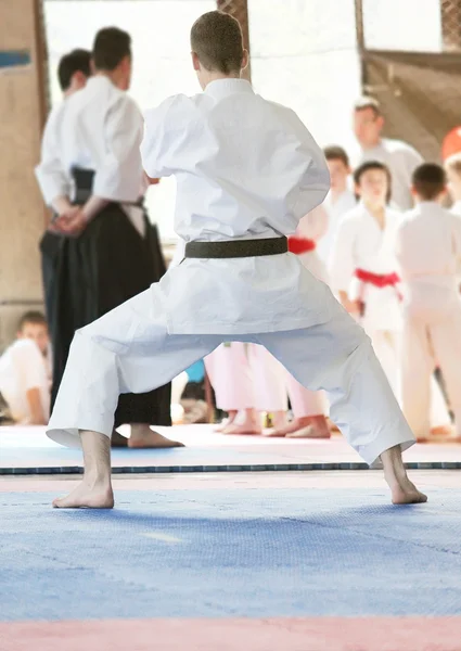 Karate adam — Stok fotoğraf