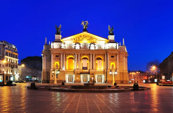 Lviv theater of opera and ballet — Stock Photo, Image