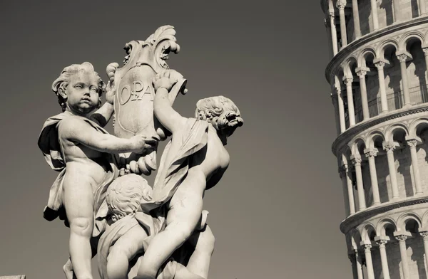 Pisa, la piazza dei miracoli — Foto de Stock