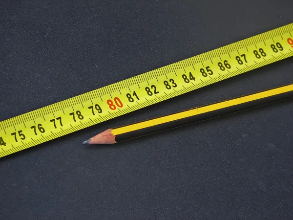 Meter und Bleistift — Stockfoto