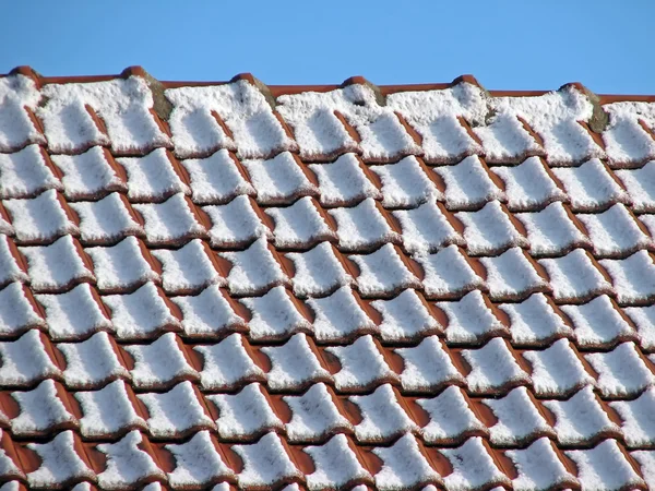 Χιόνι στην οροφή — Φωτογραφία Αρχείου