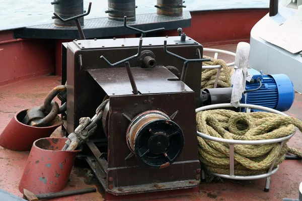 Boat winch — Fotografie, imagine de stoc