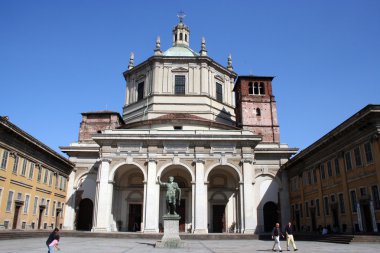 Milan, San Lorenzo church clipart