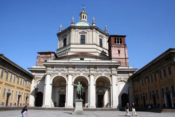 Milaan, san lorenzo kerk — Stockfoto