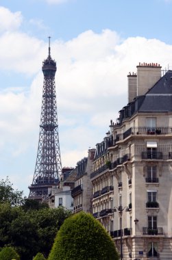 Paris 'teki Eyfel Kulesi