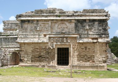 Maya house in Chichen itza, mexico clipart