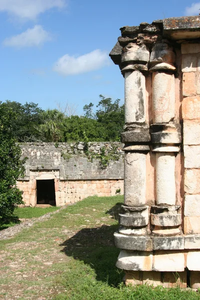 Mexic, ruinele orașului vechi Labnà pe drumul Puuc — Fotografie, imagine de stoc