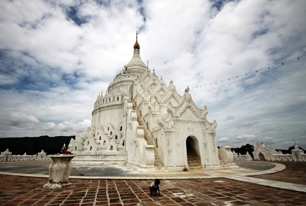 Mingun içinde Hsinbyume Paya; Myanmar — Stok fotoğraf