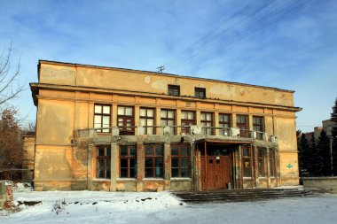 eski stil Yapısalcılık binada