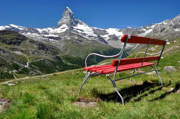 Маттерхорн - Швейцарские Альпы — стоковое фото