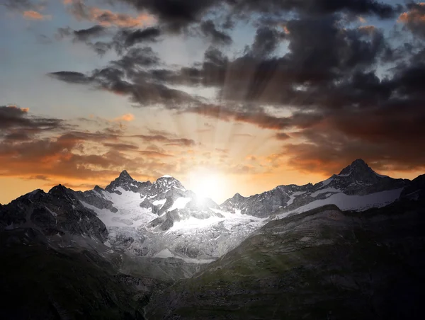 Ober Gabelhorn - Alpes suizos — Foto de Stock