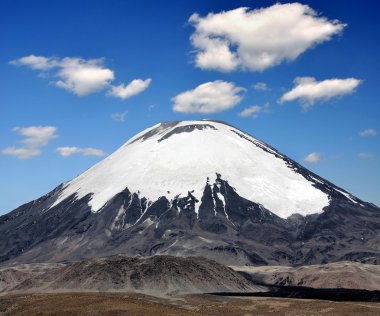 Vulcano Parinacota, Chile clipart