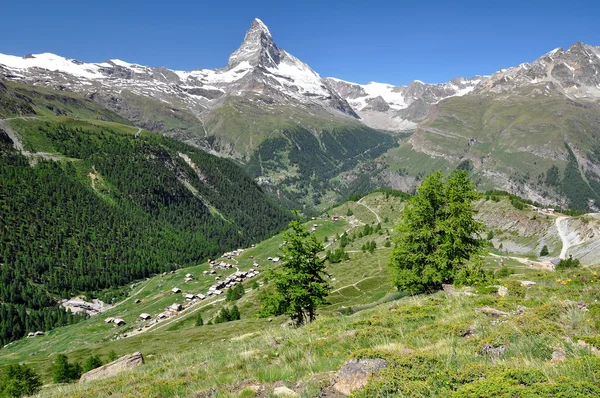 Готель Matterhorn - швейцарські Альпи — стокове фото