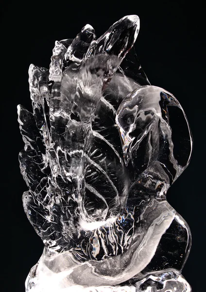 Ice sculpture of swan — Stock Photo, Image