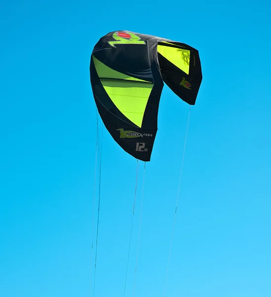 浅谈体育风筝在天空中 — 图库照片