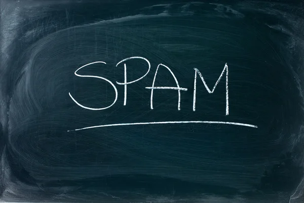 La palabra spam en pizarra — Foto de Stock