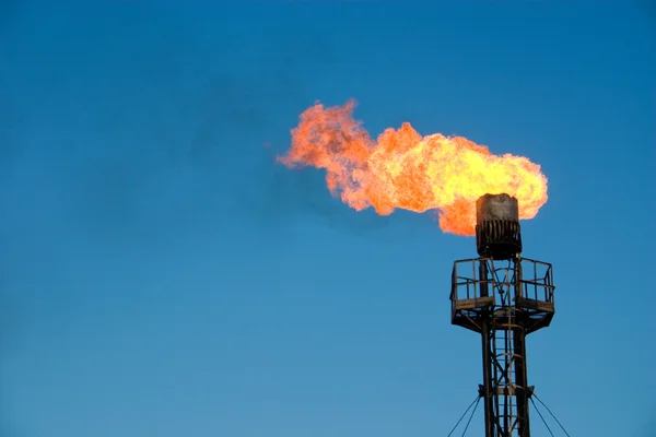 Нефтяная вспышка — стоковое фото