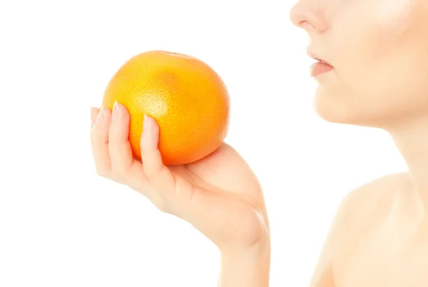 Bild der Frau essen Grapefruit isoliert auf weiß — Stockfoto