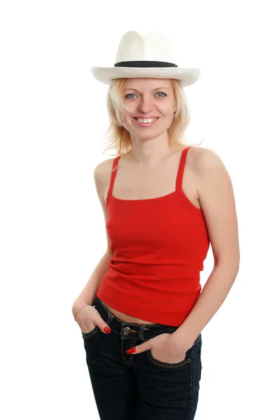 Lächelnde Frau mit weißem Hut — Stockfoto