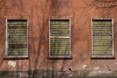üç pencere çivi