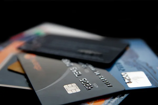 Стопка кредитних карток — стокове фото