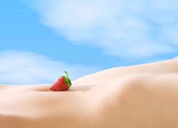 Erdbeere auf nackt Stockbild