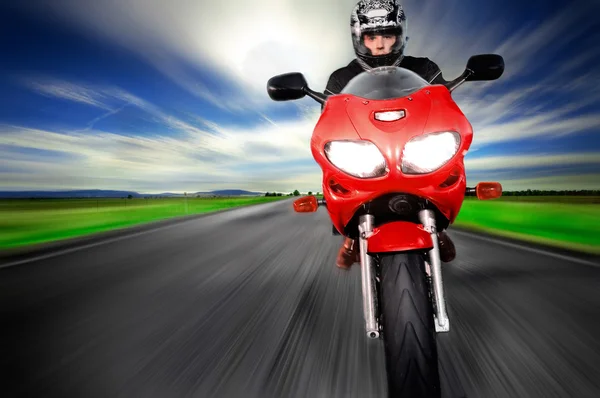 Geschwindigkeit Motorrad bewegt sich sehr schnell — Stockfoto