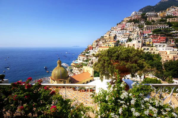 Positano, Amalfi-kysten, Italia stockbilde