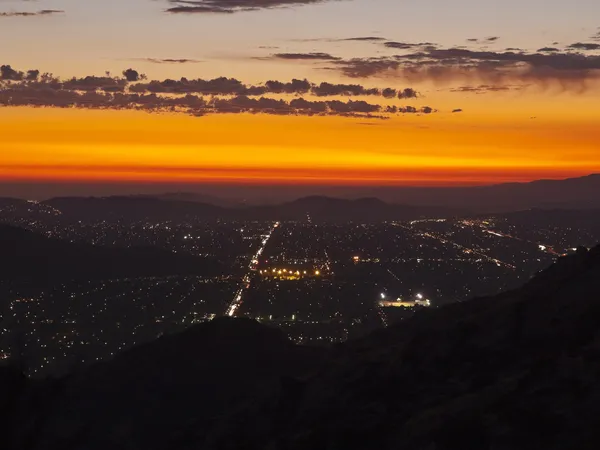 Simi valley w Kalifornii - noc — Zdjęcie stockowe