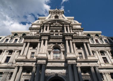 Philadelphia city hall ve fırtına bulutu