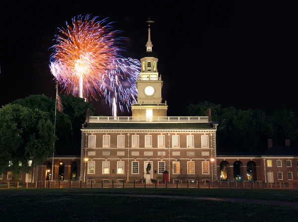 Independence Hall Fireworks — Stock Photo, Image