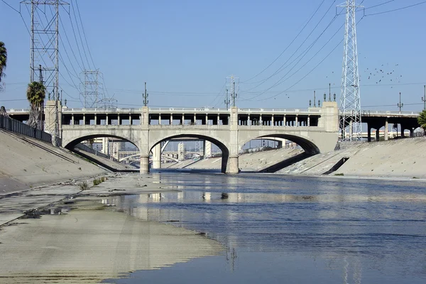 Poderoso sucio río LA —  Fotos de Stock