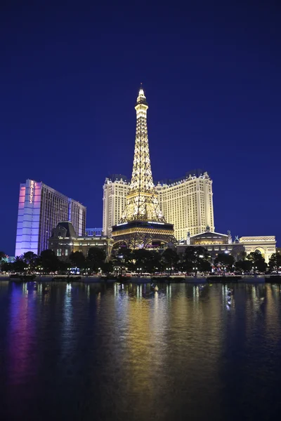 Torre Eiffel Noite de Las Vegas — Fotografia de Stock