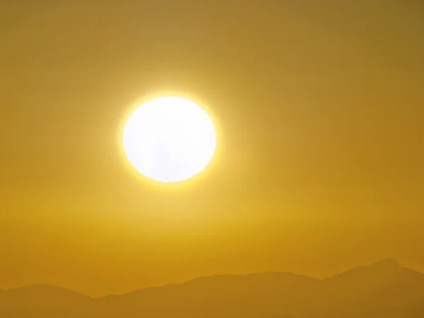Пустельне сонце — стокове фото