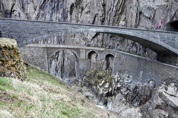 Devil's bridge at St. Gotthard pass, Switzerland. Alps. Europe — Stock Photo, Image