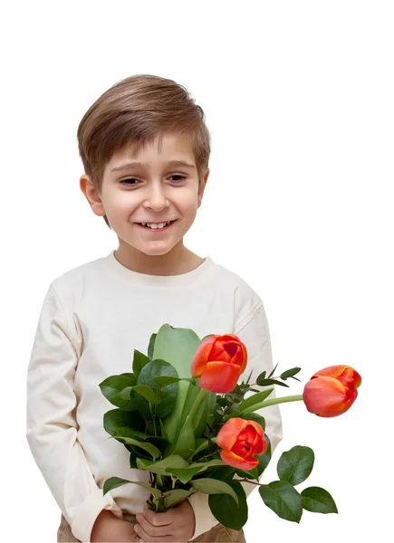 一束鲜花隔离在白色背景上的男孩. — 图库照片