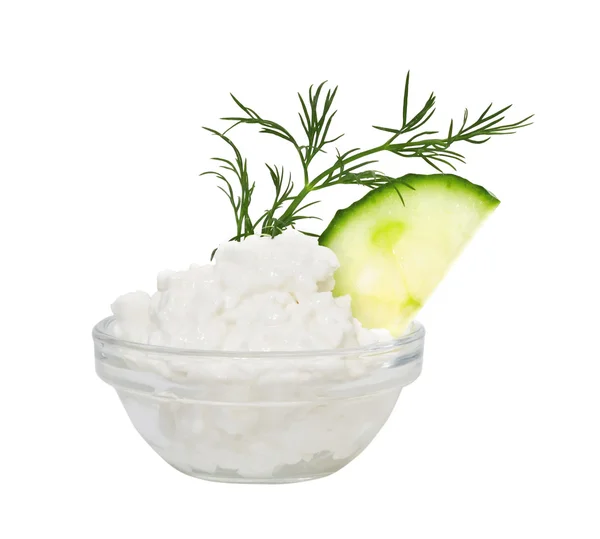 Coarse-grained cottage cheese with fennel and a cucumber. Isolat — Stock Photo, Image
