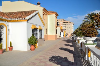 sokak estepona