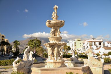 Çeşme estepona