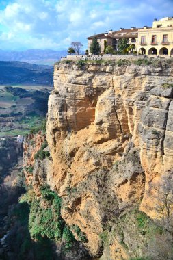 Şehir?? devam et, ronda